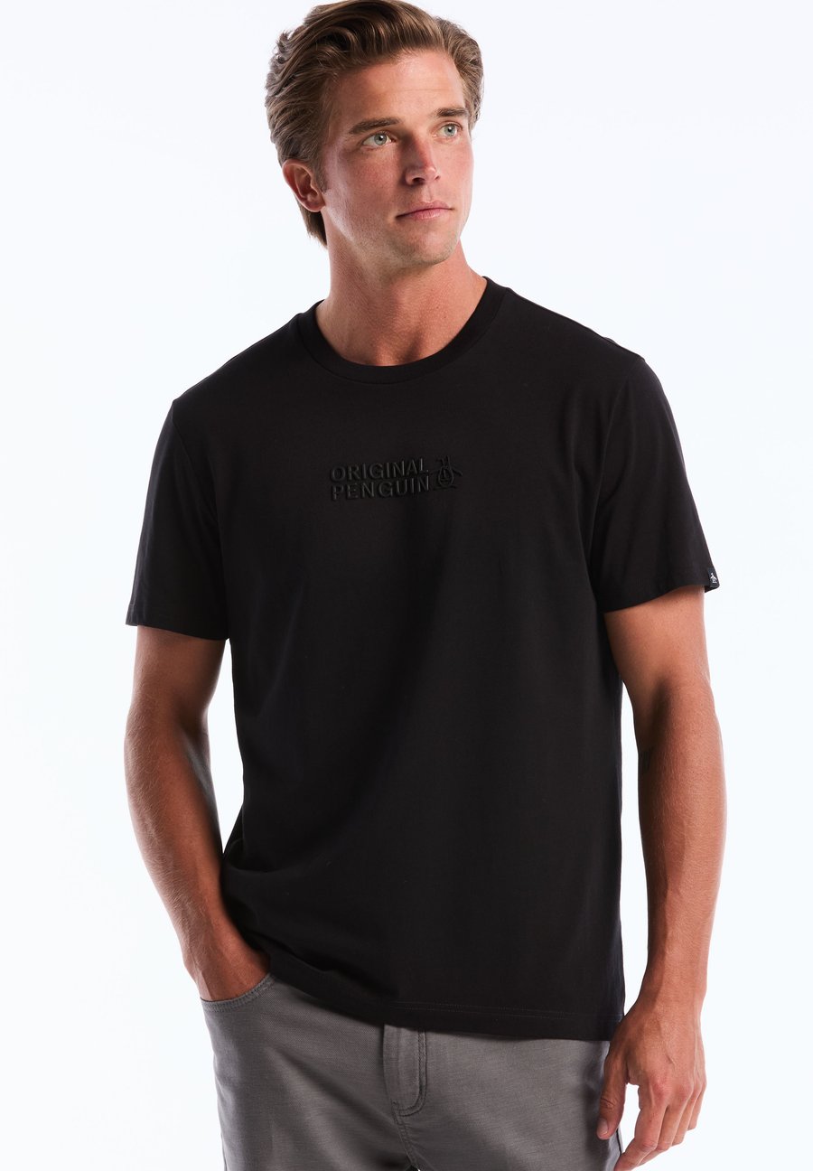 Футболка Original Penguin HD TONAL LOGO SHORT SLEEVE, True Black/Black, Черный, Футболка Original Penguin HD TONAL LOGO SHORT SLEEVE, True Black/Black
Футболка Original Penguin HD TONAL LOGO SHORT SLEEVE, True Black/Black, Черный, Футболка Original Penguin HD TONAL LOGO SHORT SLEEVE, True Black/Black