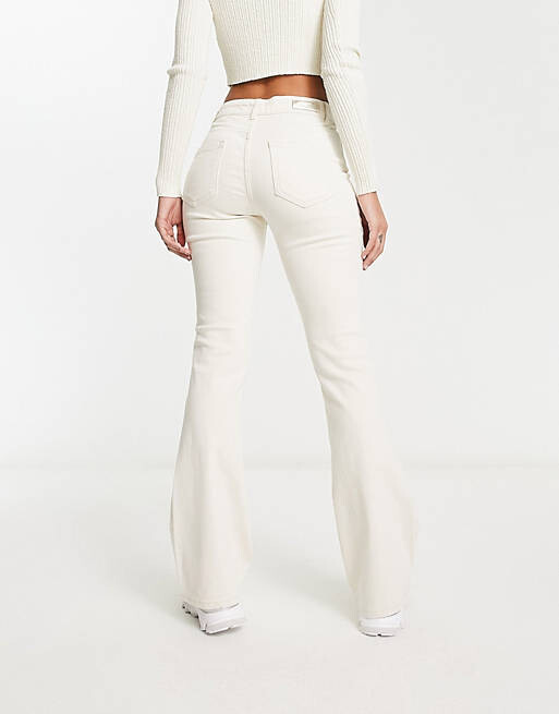 Расклешенные джинсы Only Blush цвета экрю
Расклешенные джинсы Only Blush цвета экрю