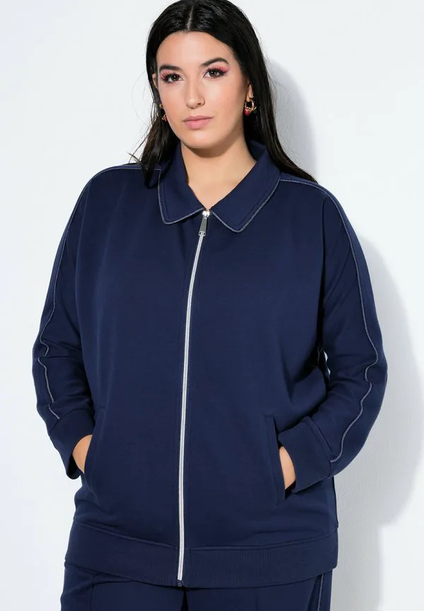 Толстовка с рукавами «летучая мышь» на молнии Studio Untold, Marine, Синий, Толстовка с рукавами «летучая мышь» на молнии Studio Untold, Marine
Толстовка с рукавами «летучая мышь» на молнии Studio Untold, Marine, Синий, Толстовка с рукавами «летучая мышь» на молнии Studio Untold, Marine