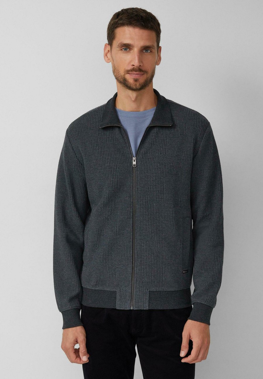 Толстовка s.Oliver Zip-up sweatshirt, Dunkelgrau/Dark Grey, Серый, Толстовка s.Oliver Zip-up sweatshirt, Dunkelgrau/Dark Grey
Толстовка s.Oliver Zip-up sweatshirt, Dunkelgrau/Dark Grey, Серый, Толстовка s.Oliver Zip-up sweatshirt, Dunkelgrau/Dark Grey