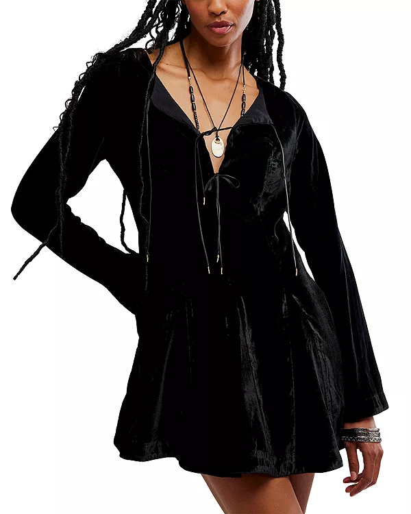 Бархатное мини-платье Линни Free People, черный
Бархатное мини-платье Линни Free People, черный