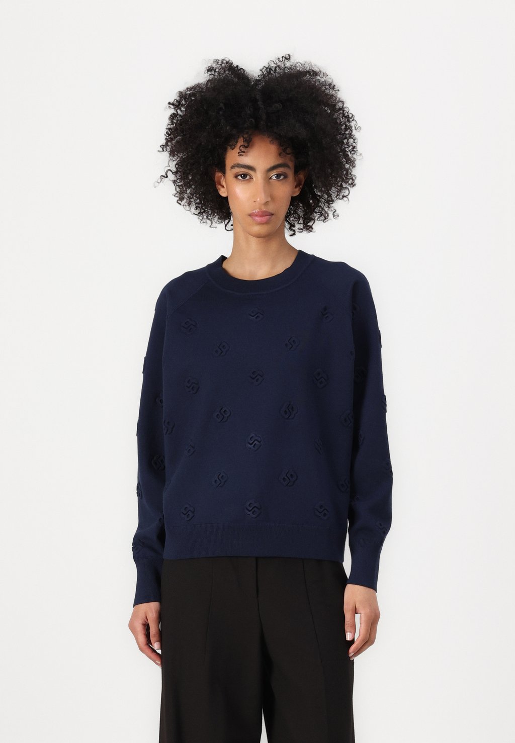 Джемпер FURBANI BOSS, темно-синий
Джемпер FURBANI BOSS, темно-синий