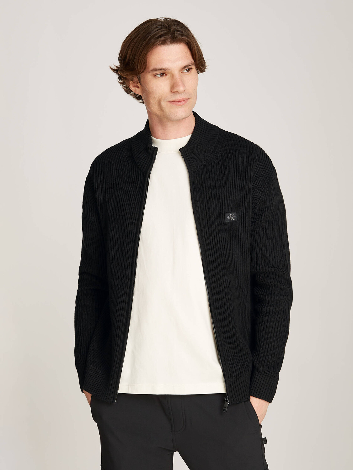 Свитер CALVIN KLEIN JEANS Loose fit, черный
Свитер CALVIN KLEIN JEANS Loose fit, черный