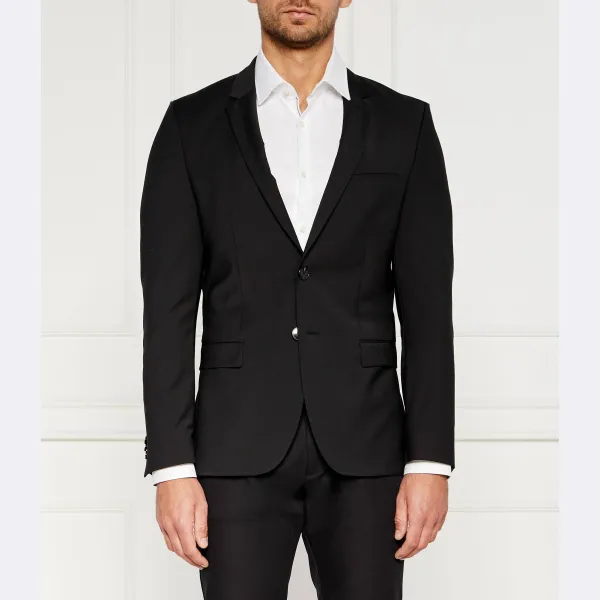 Элегантная шерстяная куртка artim204x приталенного кроя Hugo, черный
Элегантная шерстяная куртка artim204x приталенного кроя Hugo, черный