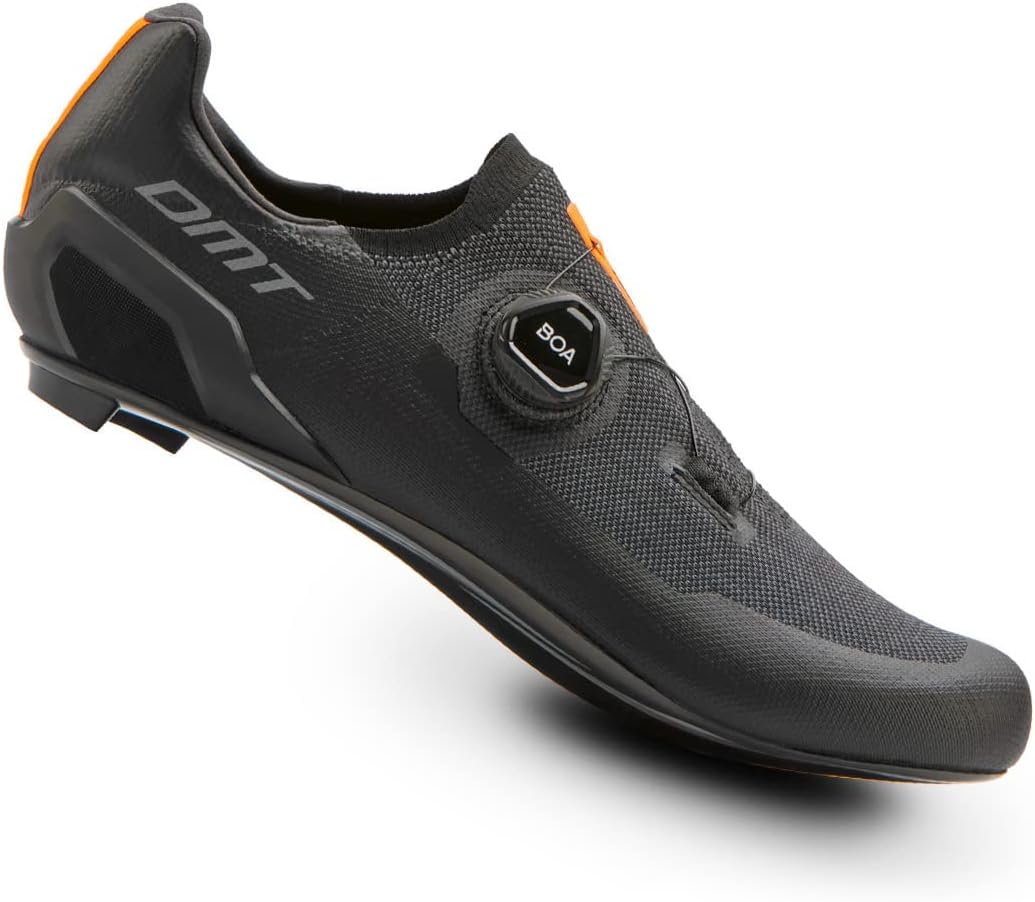 Велосипедные туфли DMT Unisex Kr30 для шоссейных велосипедов, черный
Велосипедные туфли DMT Unisex Kr30 для шоссейных велосипедов, черный