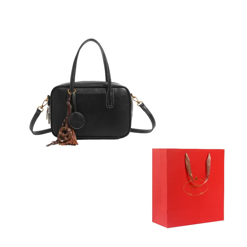 PAYOT Синтетическая кожаная сумка через плечо Women's Burgundy/Brown/Black
PAYOT Синтетическая кожаная сумка через плечо Women's Burgundy/Brown/Black