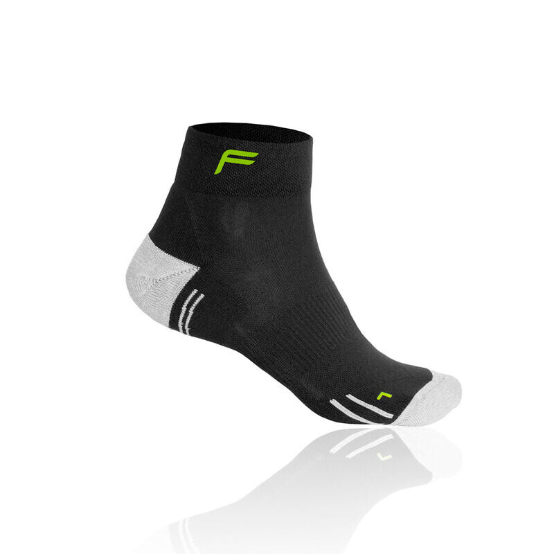 Носки для бега RA 200 Coolmax F-Lite черные
Носки для бега RA 200 Coolmax F-Lite черные