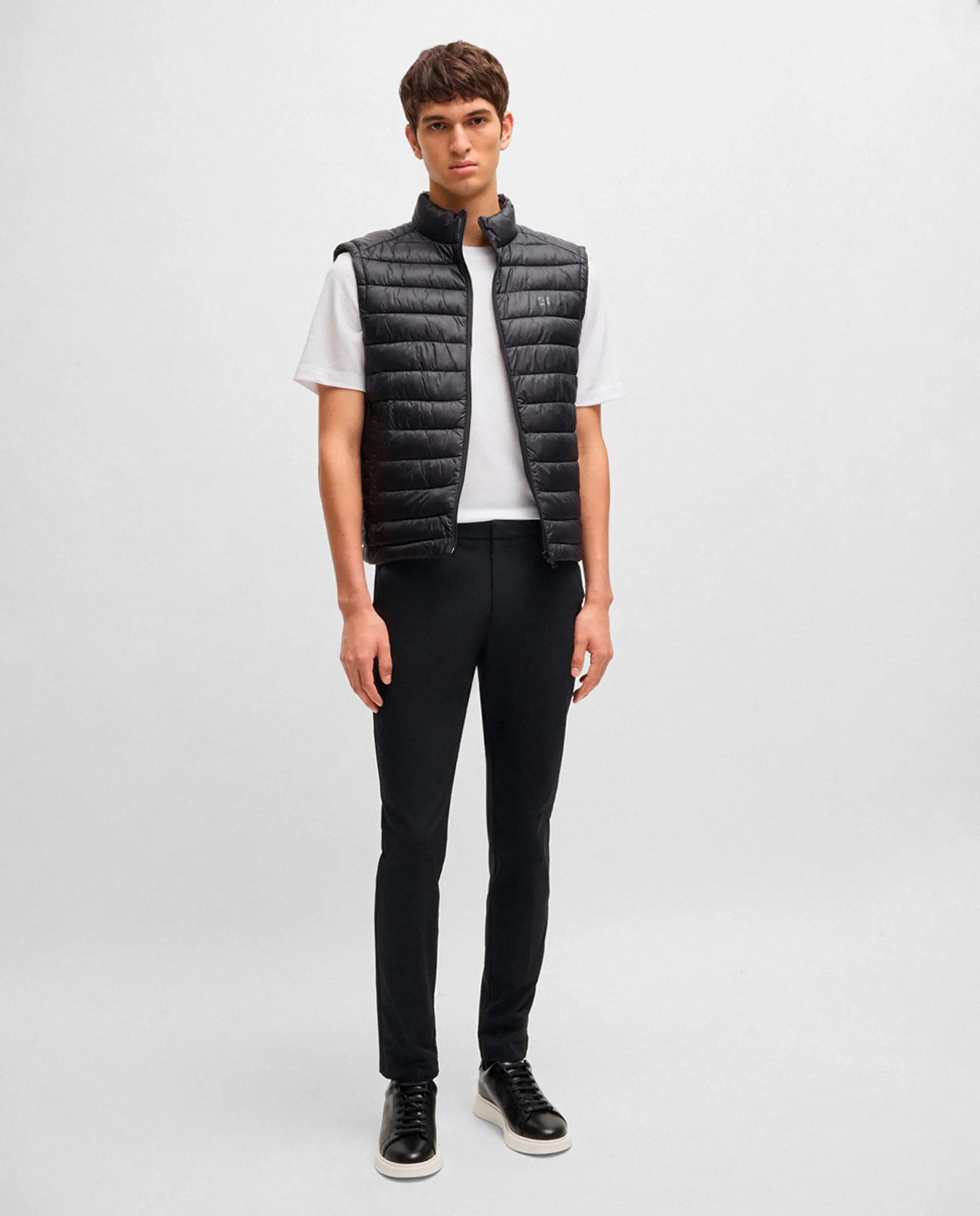 Эластичные хлопковые узкие брюки Boss, черный
Эластичные хлопковые узкие брюки Boss, черный