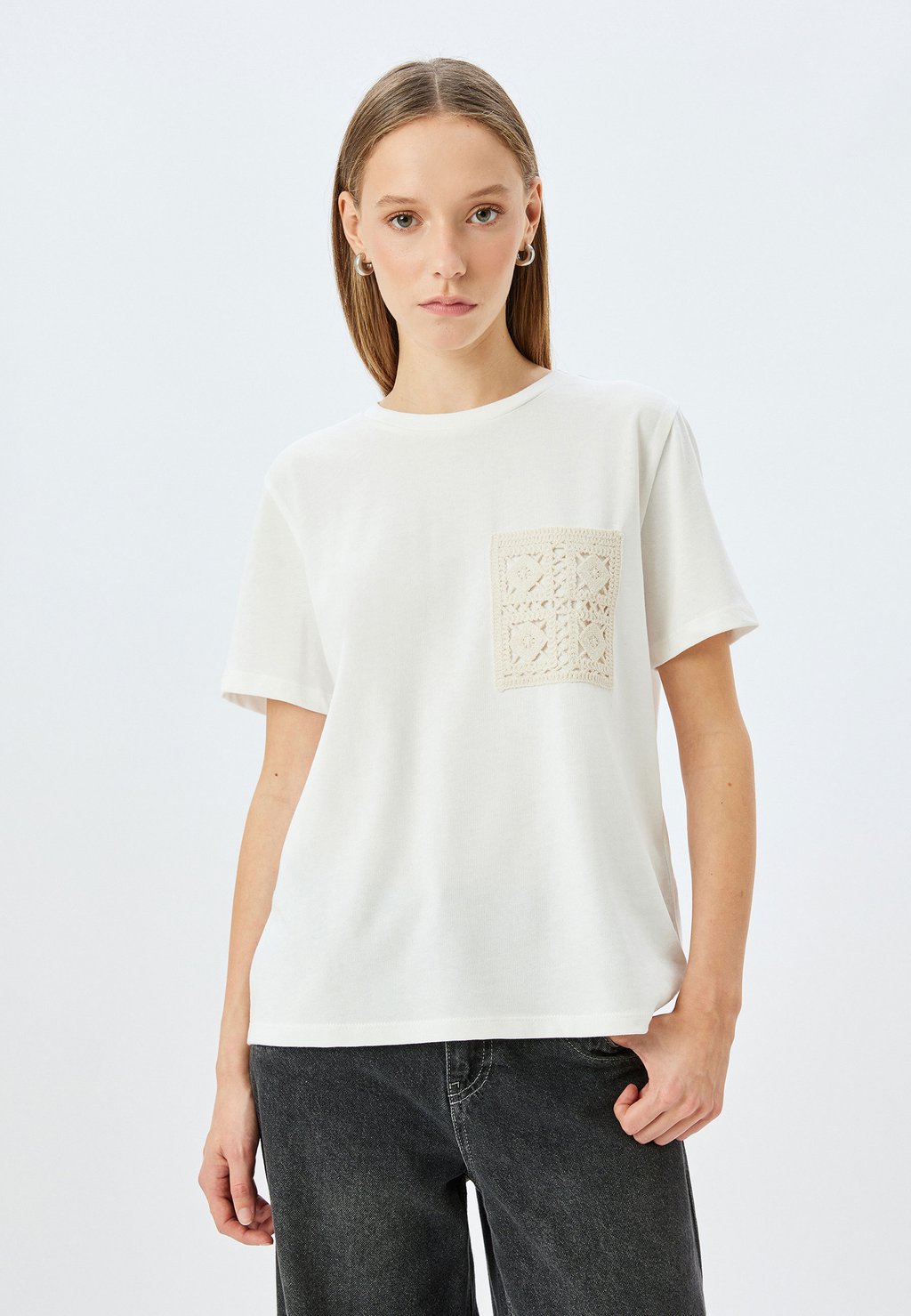 Футболка с принтом CREW NECK Koton, бежевый
Футболка с принтом CREW NECK Koton, бежевый