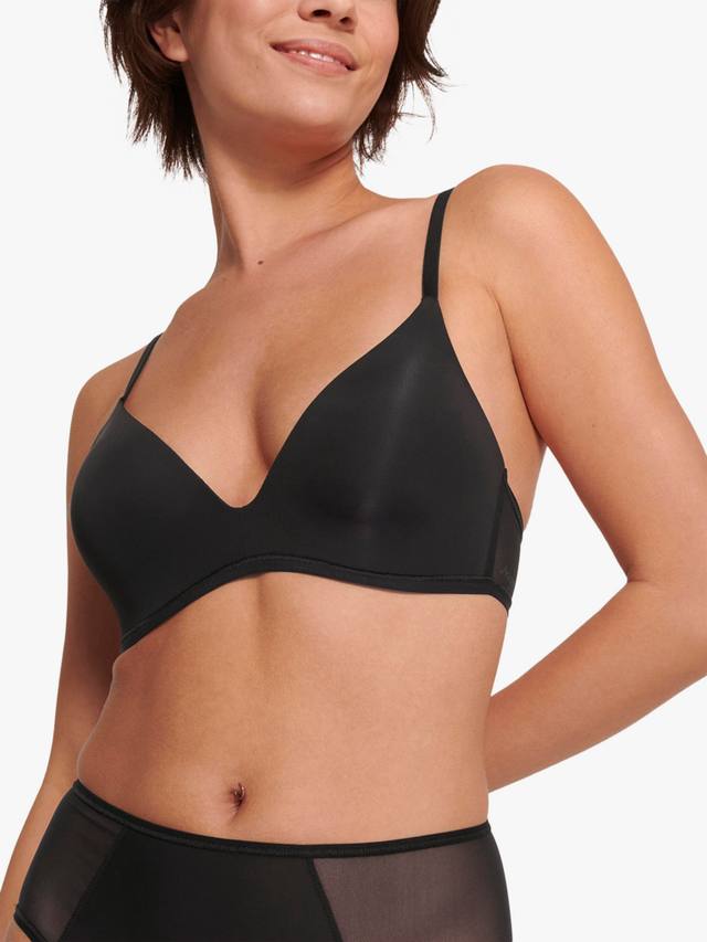 Бюстгальтер Soft Adapt Push-Up без косточек sloggi, Black
Бюстгальтер Soft Adapt Push-Up без косточек sloggi, Black