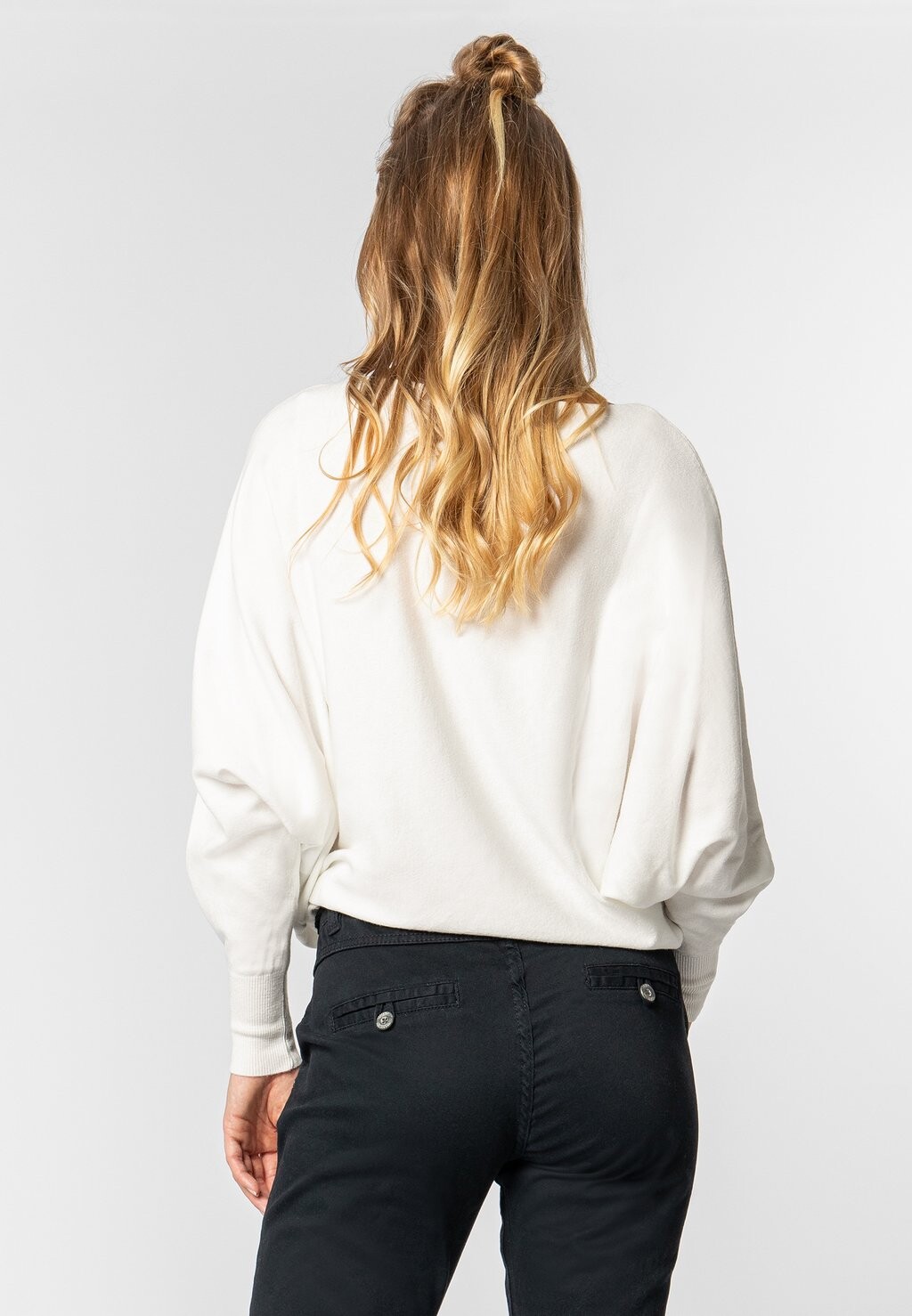 Джемпер Sublevel, белый
Джемпер Sublevel, белый