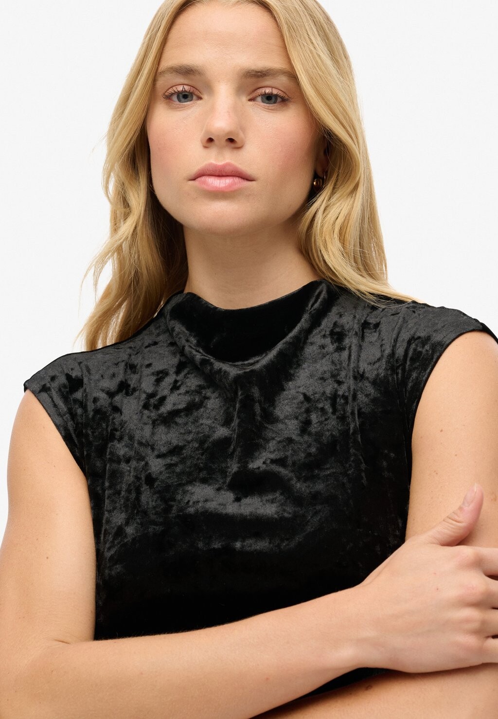 Платье из джерси Superdry, черный
Платье из джерси Superdry, черный