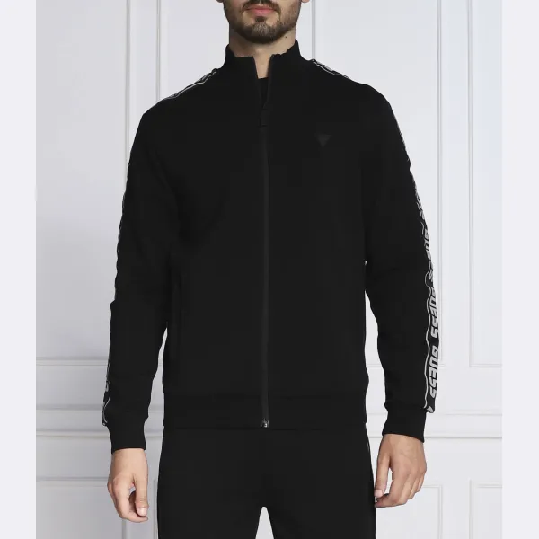 Толстовка приталенного кроя New Arlo Guess, черный
Толстовка приталенного кроя New Arlo Guess, черный