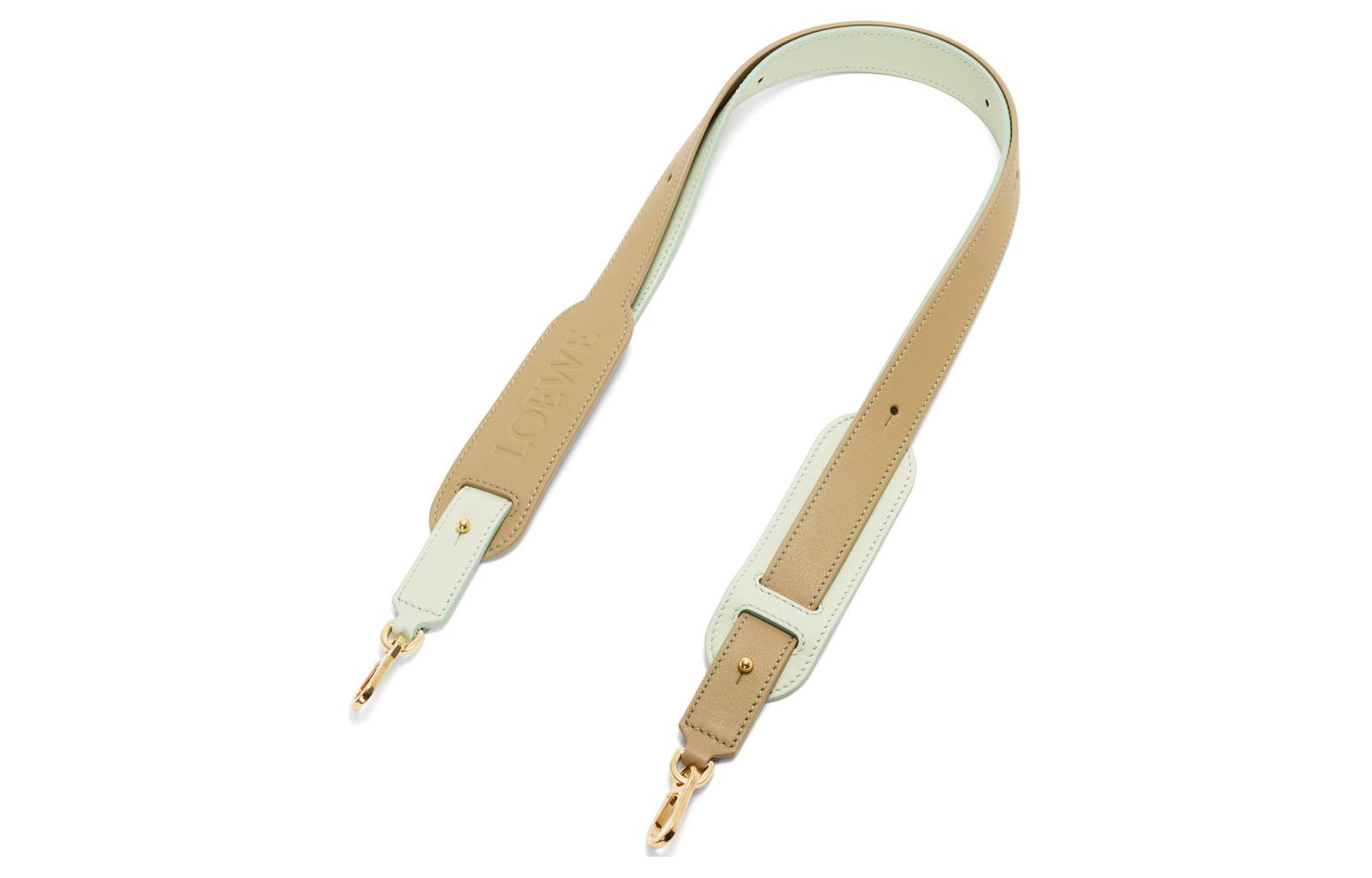 LOEWE Ремешок для сумки из телячьей кожи Women's Earth Green с цветом Spring Jade
LOEWE Ремешок для сумки из телячьей кожи Women's Earth Green с цветом Spring Jade