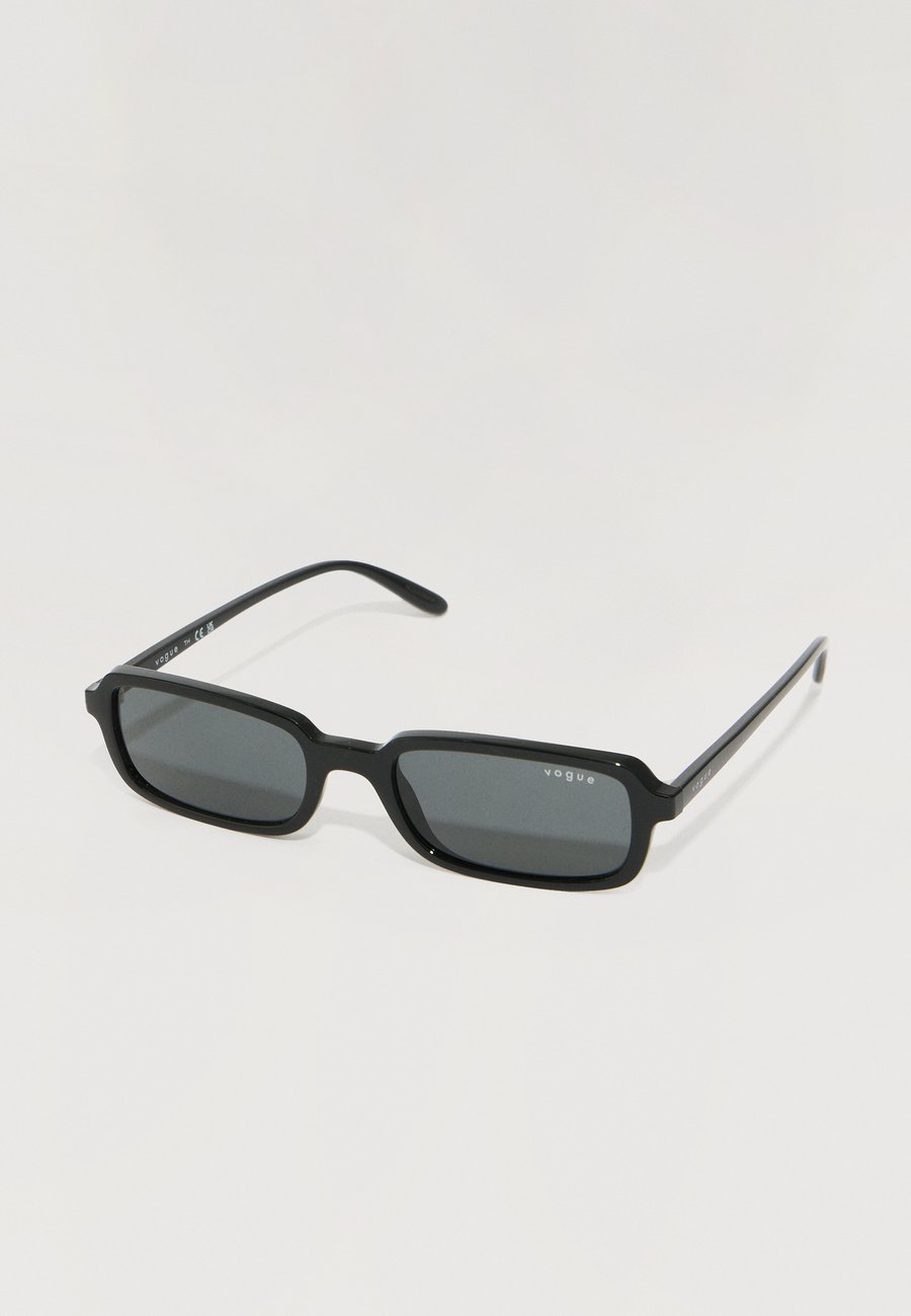 Солнцезащитные очки VOGUE Eyewear Sunglasses, Black/Dark Grey/Black
Солнцезащитные очки VOGUE Eyewear Sunglasses, Black/Dark Grey/Black
