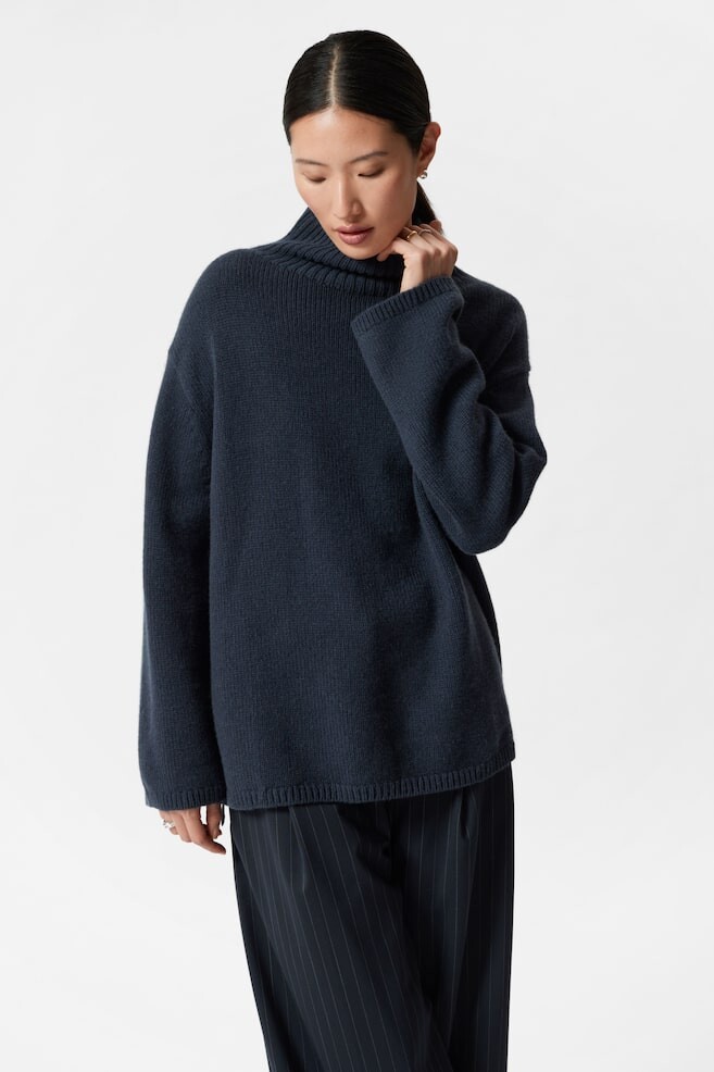 Водолазка из смеси кашемира & Other Stories, синий
Водолазка из смеси кашемира & Other Stories, синий