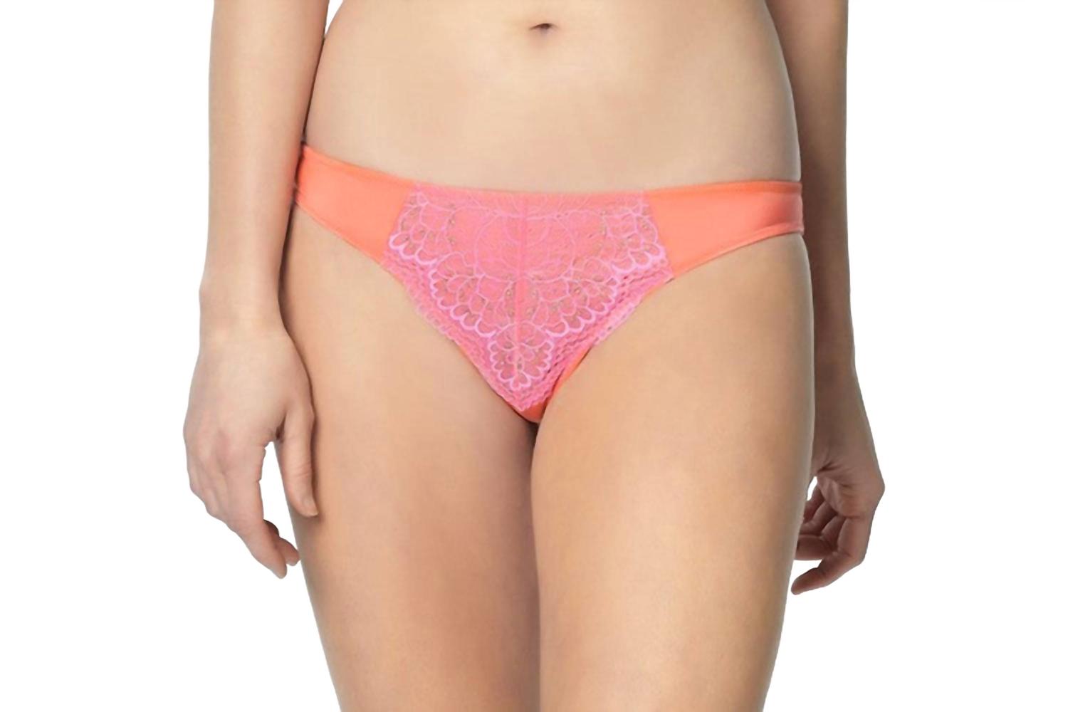 Трусики-танга Amanda в кораллово-розовом цвете Jezebel
Трусики-танга Amanda в кораллово-розовом цвете Jezebel