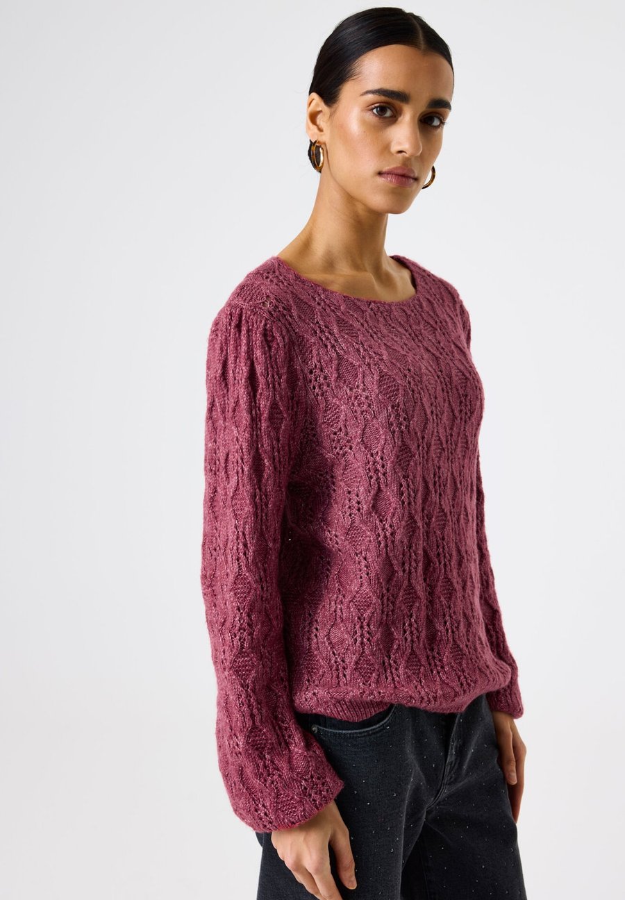 Джемпер Garcia Jumper, Scarlet Oak/Pink
Джемпер Garcia Jumper, Scarlet Oak/Pink
