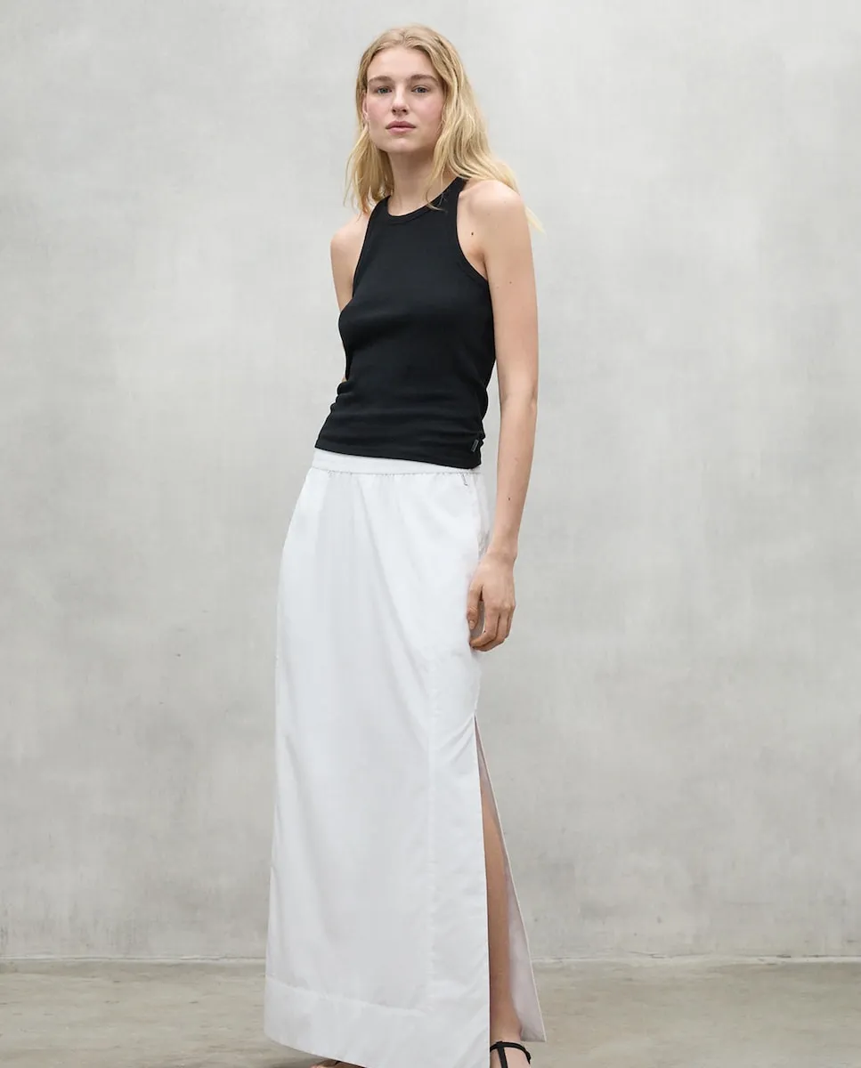 Длинная юбка с эластичной талией и боковыми карманами Ecoalf, белый
Длинная юбка с эластичной талией и боковыми карманами Ecoalf, белый