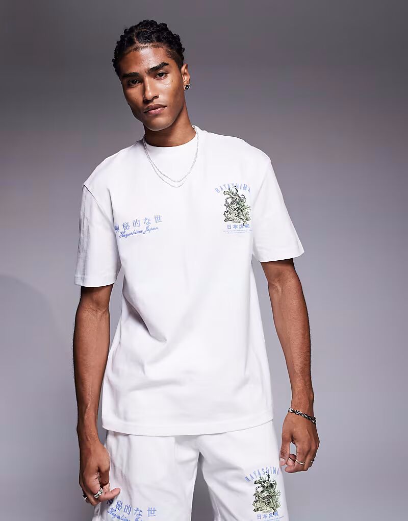 Футболка Hayashima свободного кроя белого цвета River Island
Футболка Hayashima свободного кроя белого цвета River Island