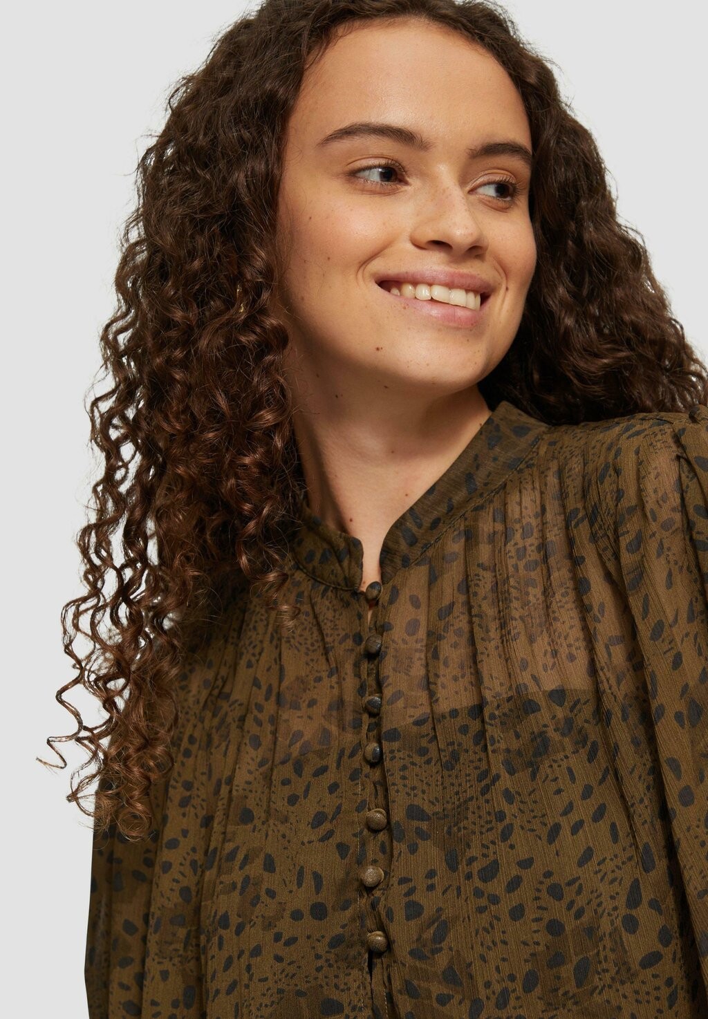 Блуза QS, темно-зеленый
Блуза QS, темно-зеленый