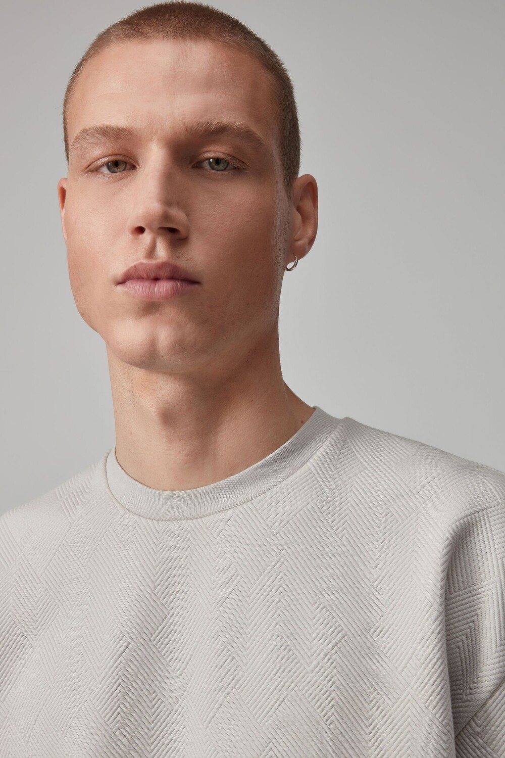 Фактурная футболка свободного кроя Next, серый
Фактурная футболка свободного кроя Next, серый