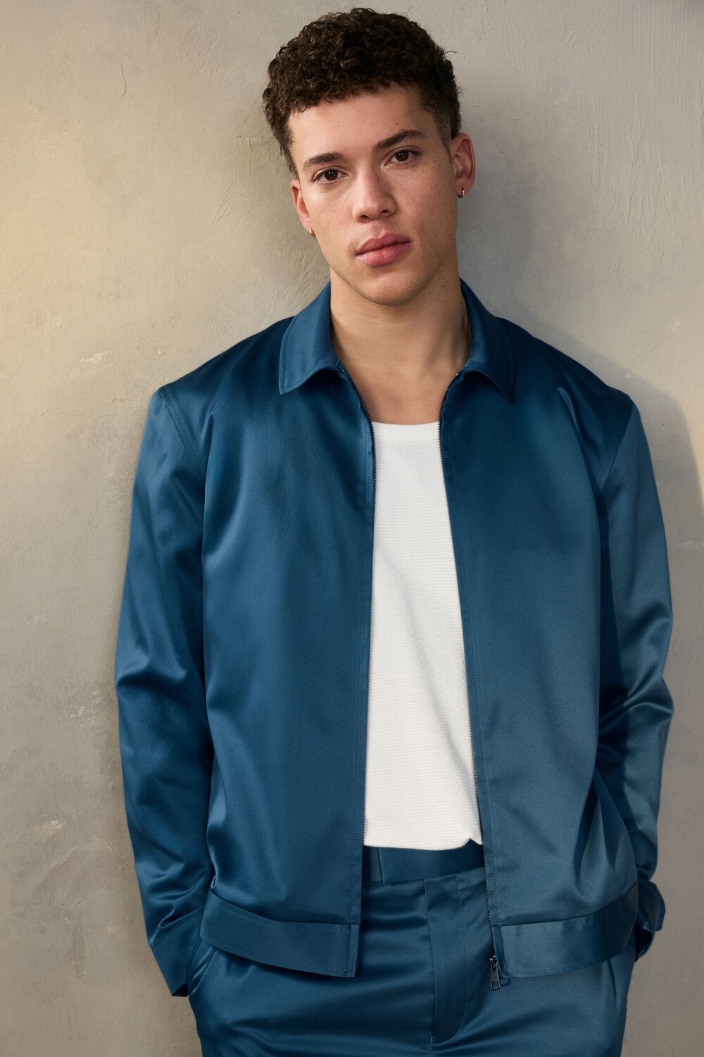 Изменить атласная кофточка Next, синий
Изменить атласная кофточка Next, синий