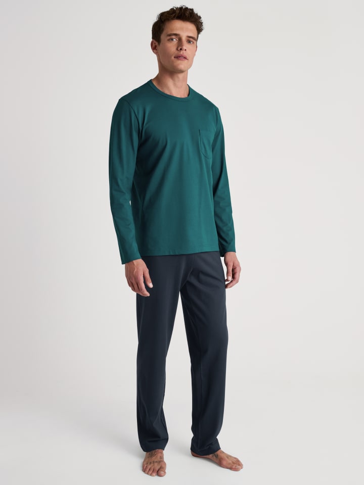 Пижама Calida, цвет legion blue
Пижама Calida, цвет legion blue