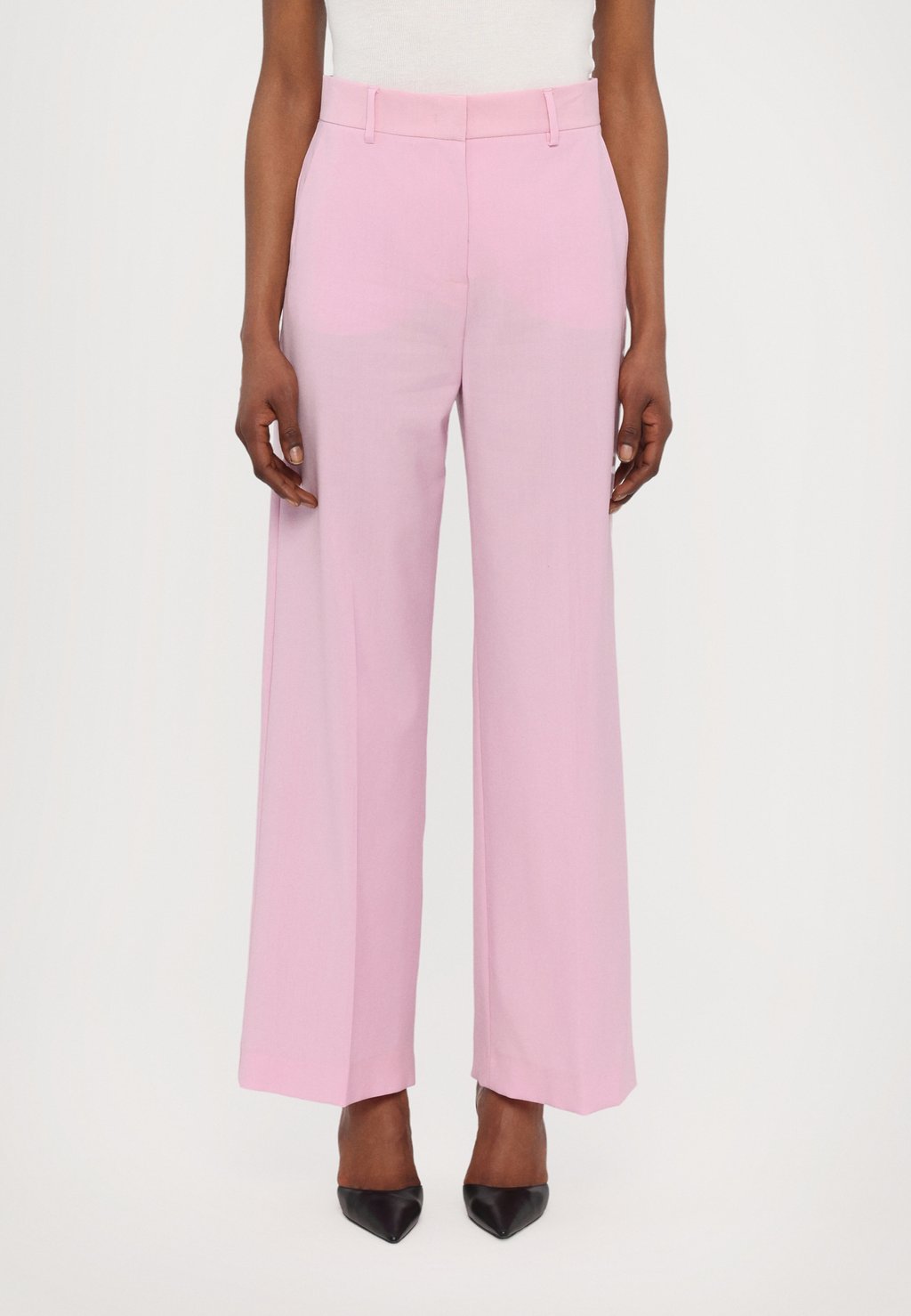 Брюки VISIVO WEEKEND MaxMara, черный
Брюки VISIVO WEEKEND MaxMara, черный