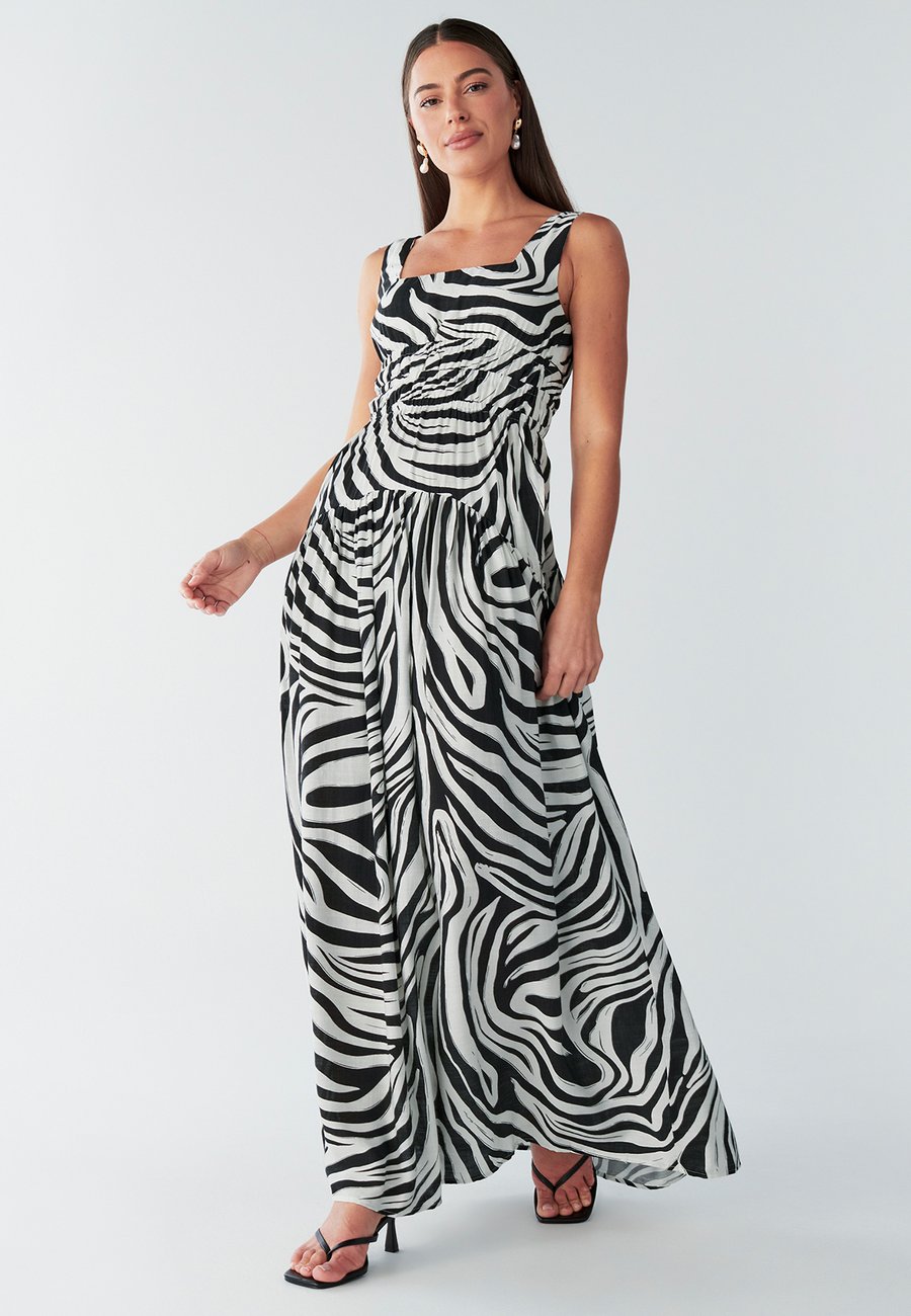 Платье BWLDR SAFIA, Black Brush Stroke/Black
Платье BWLDR SAFIA, Black Brush Stroke/Black