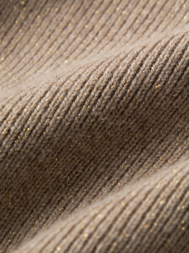 Свитер Mai Meng Chasing на молнии, кокосовый
Свитер Mai Meng Chasing на молнии, кокосовый