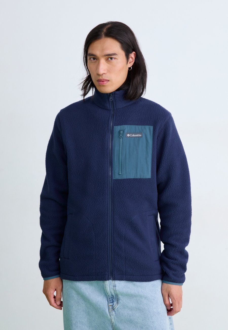 Флисовая куртка Columbia JASPER RIDGE PEBBLED FULL ZIP, Collegiate Navy/Everblue/Dark Blue
Флисовая куртка Columbia JASPER RIDGE PEBBLED FULL ZIP, Collegiate Navy/Everblue/Dark Blue
