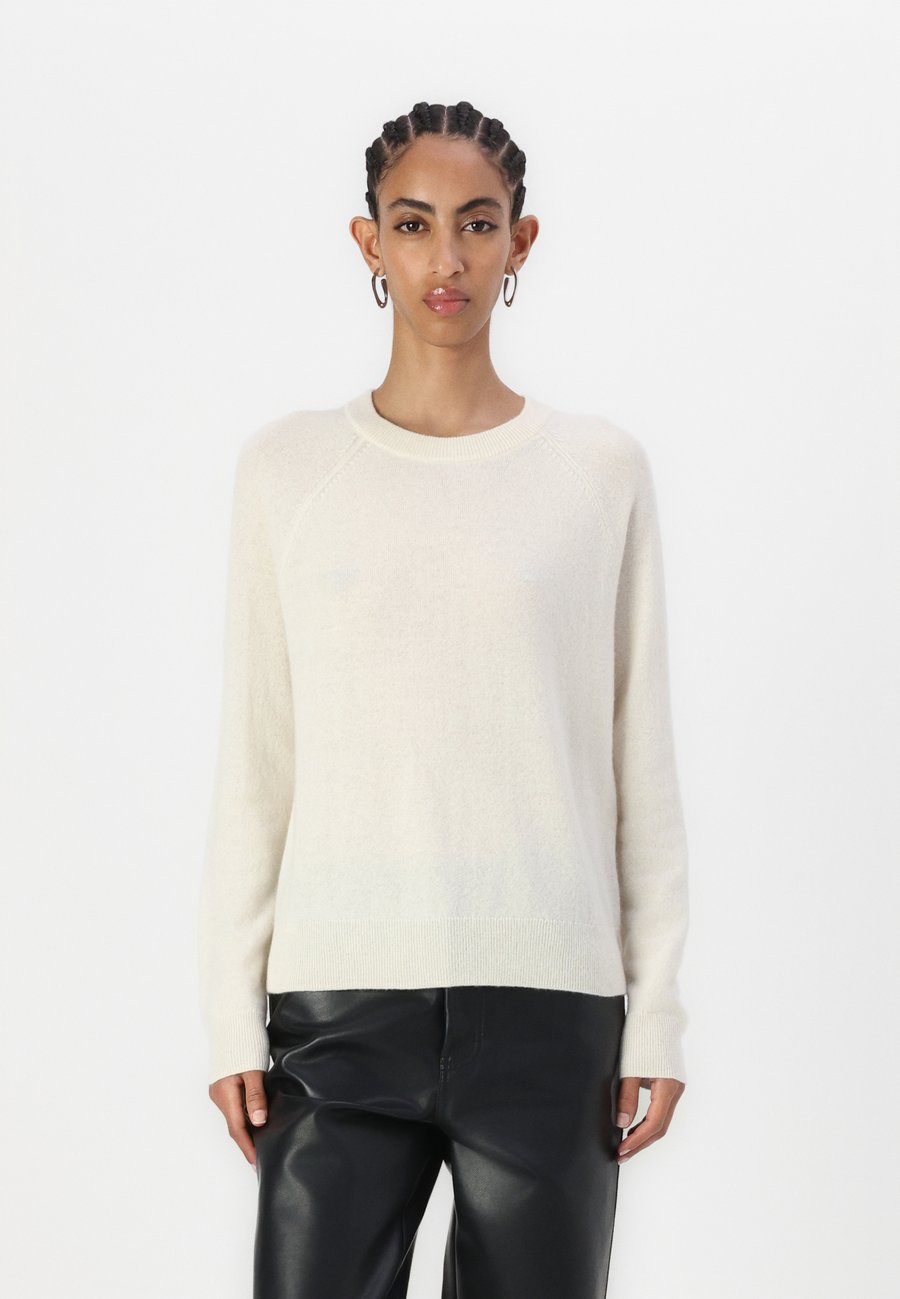 Джемпер Samsøe Samsøe BOSTON O NECK, Egret/Off-White
Джемпер Samsøe Samsøe BOSTON O NECK, Egret/Off-White