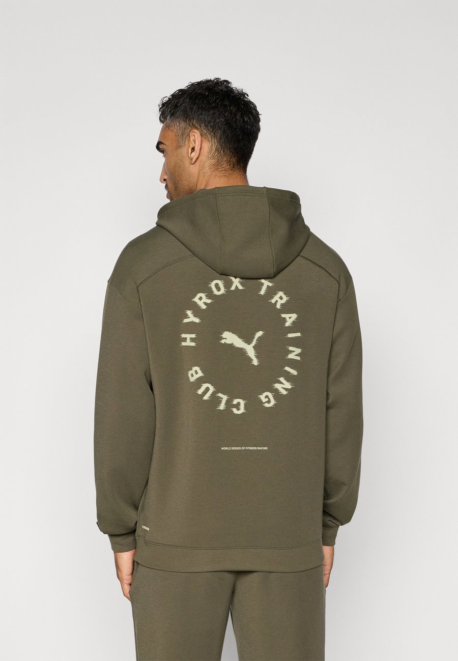 Худи Puma HYROX CLOUDSPUN HOODIE, Dark Olive/Olive
Худи Puma HYROX CLOUDSPUN HOODIE, Dark Olive/Olive