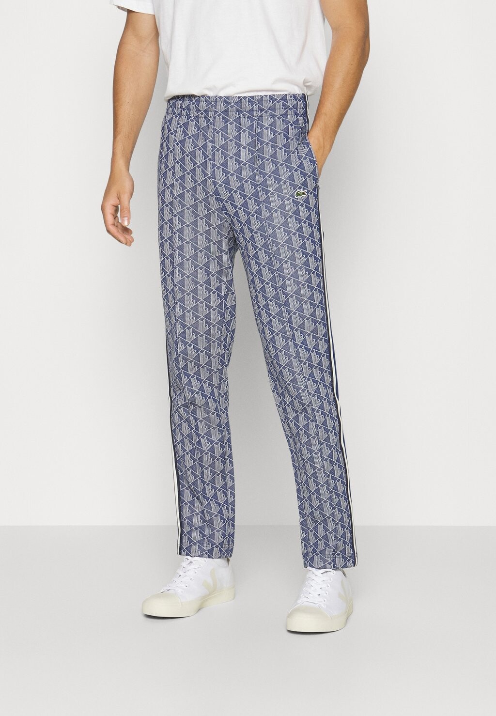 Спортивные штаны Lacoste, метилен/мука
Спортивные штаны Lacoste, метилен/мука