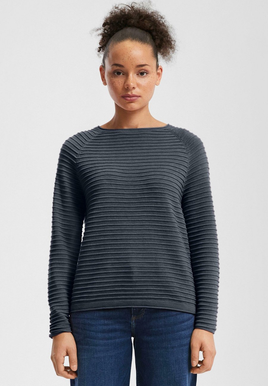 Джемпер QS MIT STRUKTURMUSTER, Tiefblau/Mottled Dark Blue
Джемпер QS MIT STRUKTURMUSTER, Tiefblau/Mottled Dark Blue