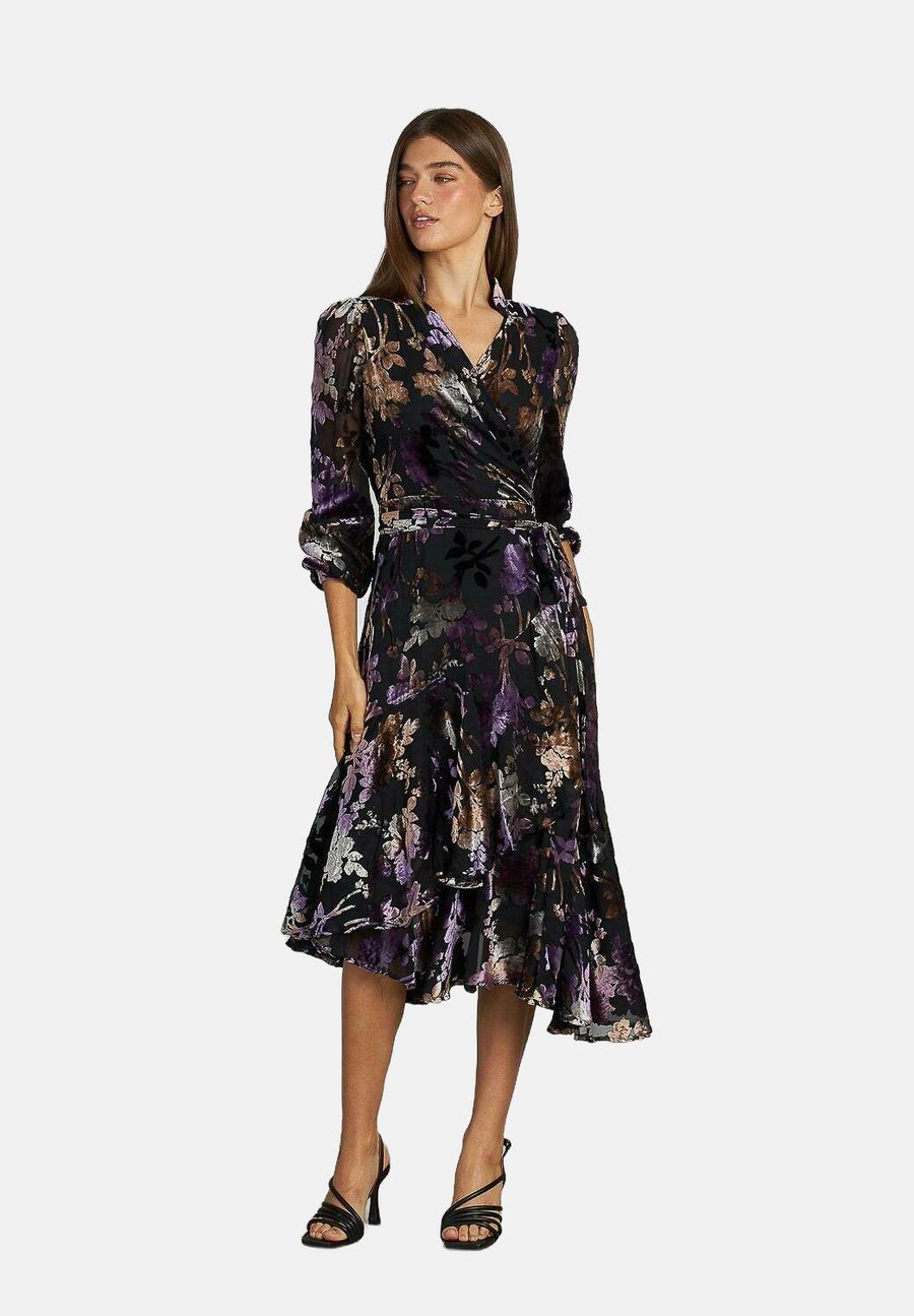 Платье Alma en Pena Day dress, Black
Платье Alma en Pena Day dress, Black