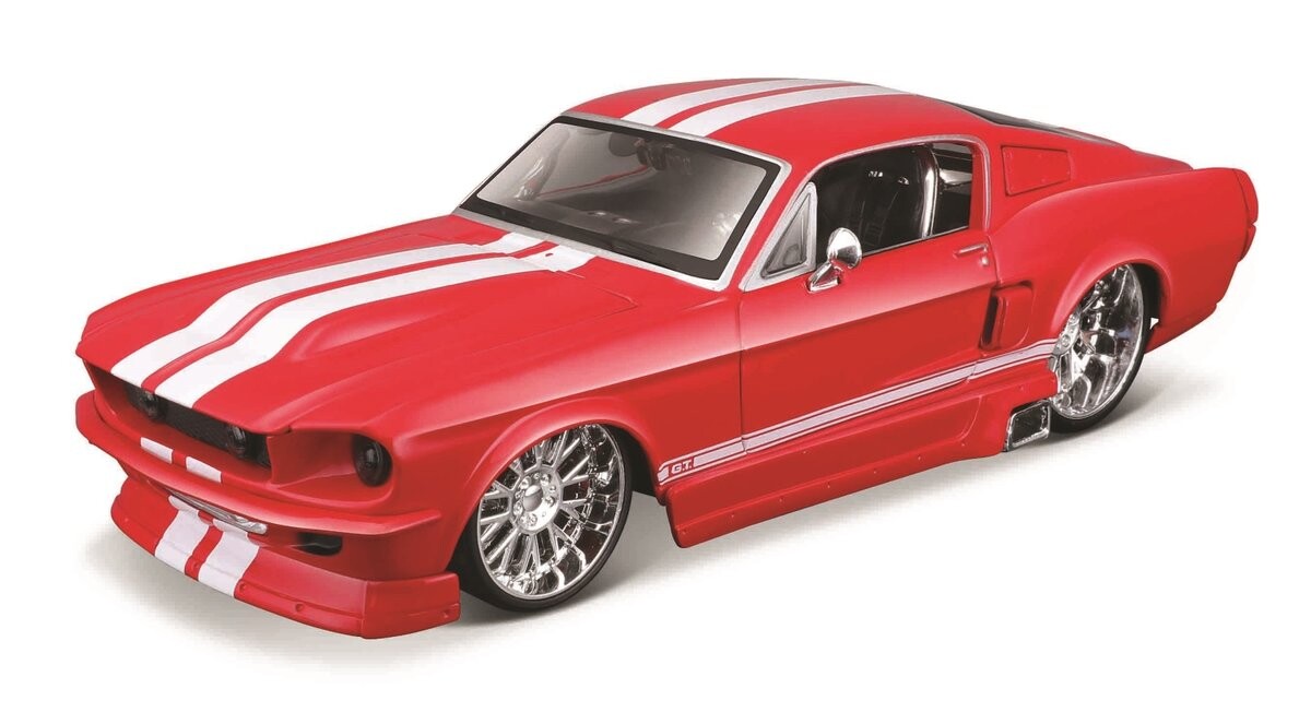 Maisto Design Ford Mustang GT 1967 1/24 31094
Maisto Design Ford Mustang GT 1967 1/24 31094