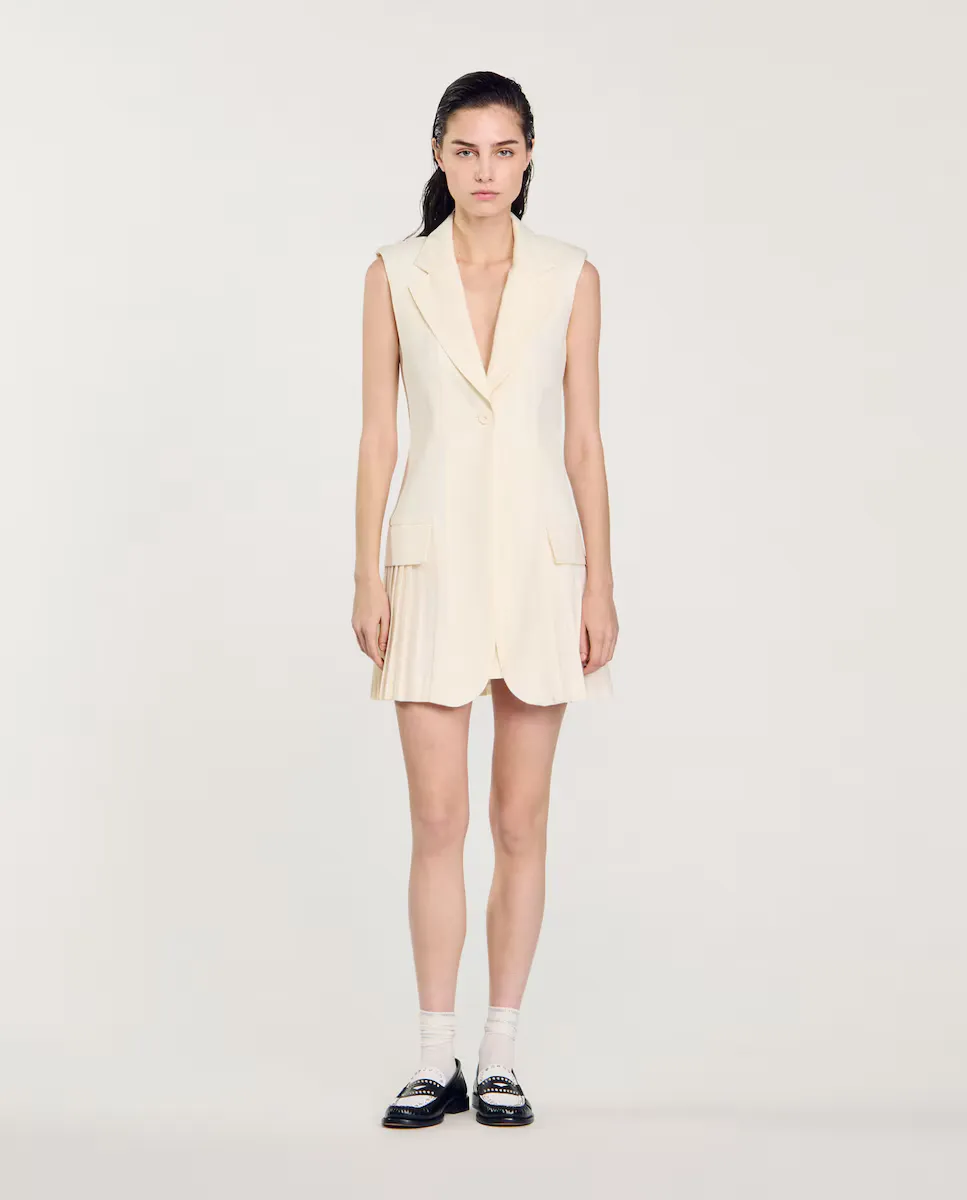 Короткое плиссированное платье-костюм Sandro, белый
Короткое плиссированное платье-костюм Sandro, белый
