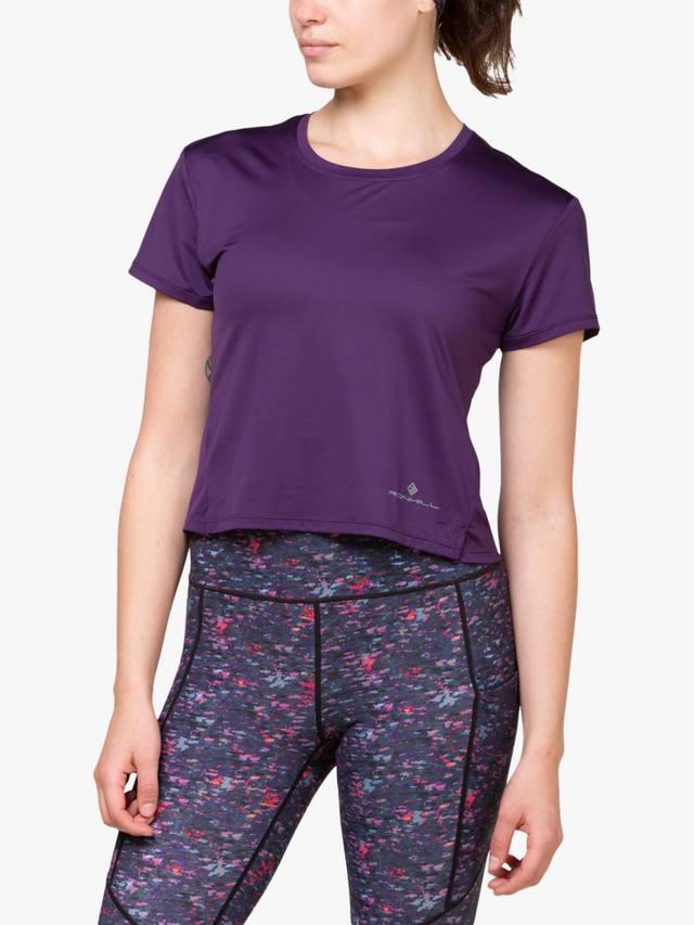 Женская футболка свободного кроя из переработанной сетки performance Ronhill, цвет Damson
Женская футболка свободного кроя из переработанной сетки performance Ronhill, цвет Damson