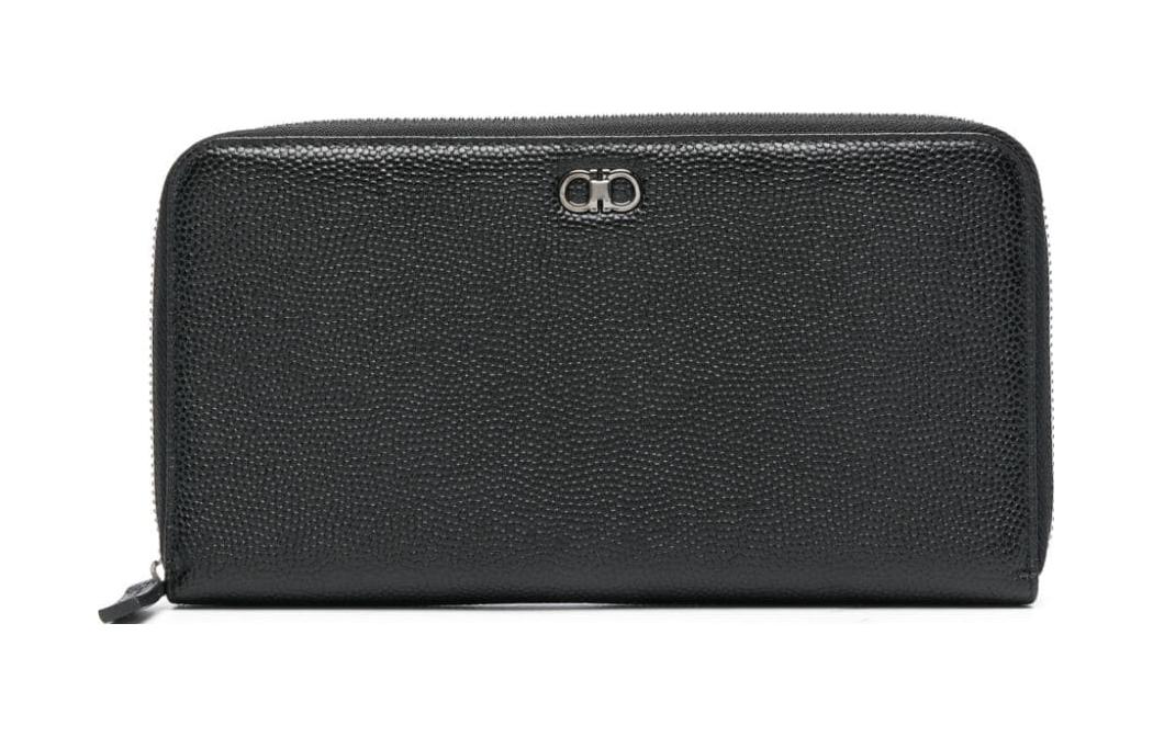 Кошелек из телячьей кожи FERRAGAMO женский черный
Кошелек из телячьей кожи FERRAGAMO женский черный