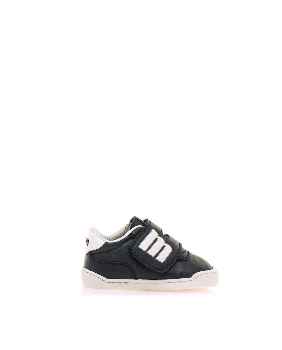 Детские спортивные кроссовки с мягкой подошвой и липучкой Mustang, черный/белый
Детские спортивные кроссовки с мягкой подошвой и липучкой Mustang, черный/белый