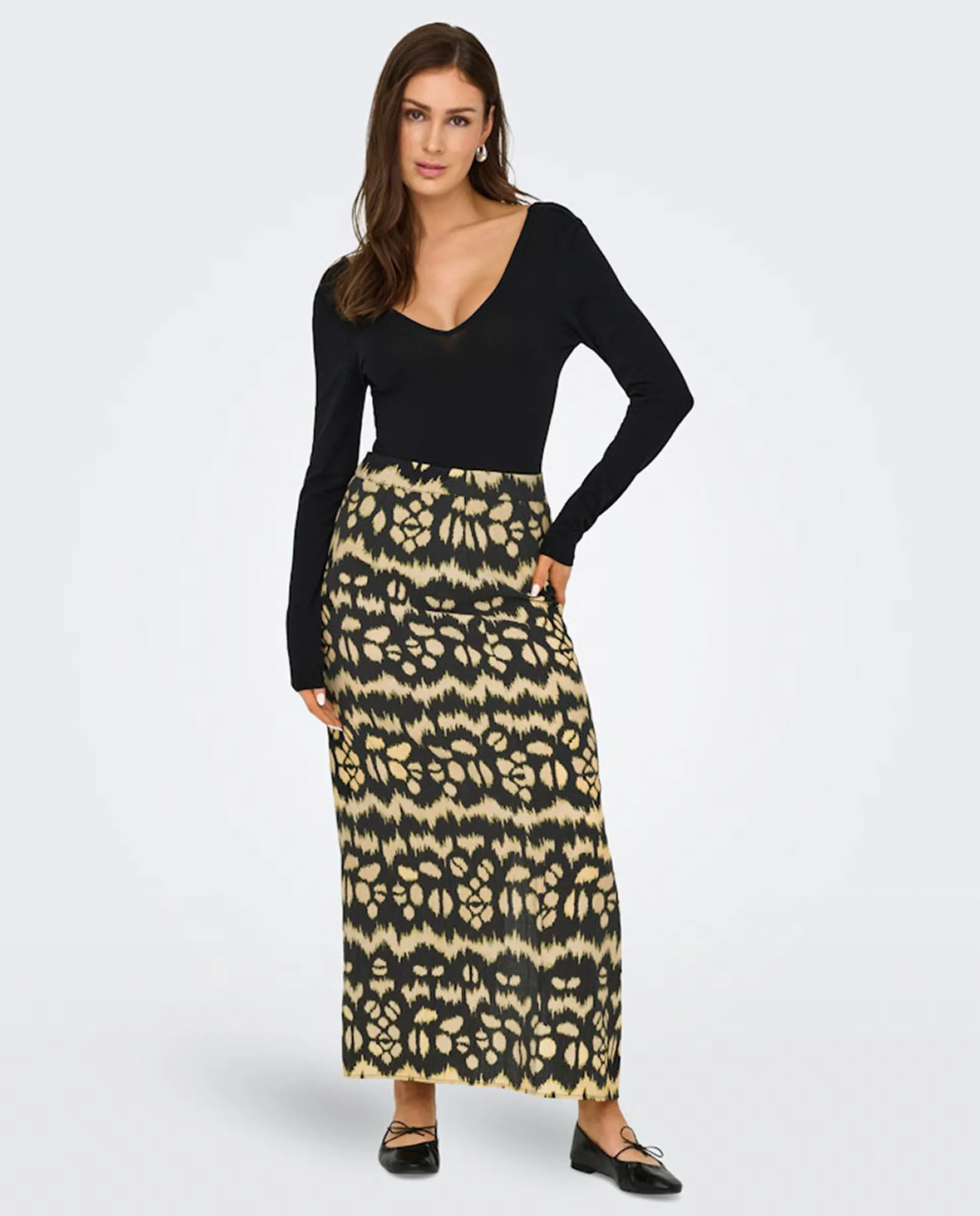 Длинная юбка с боковым разрезом Only, черный
Длинная юбка с боковым разрезом Only, черный