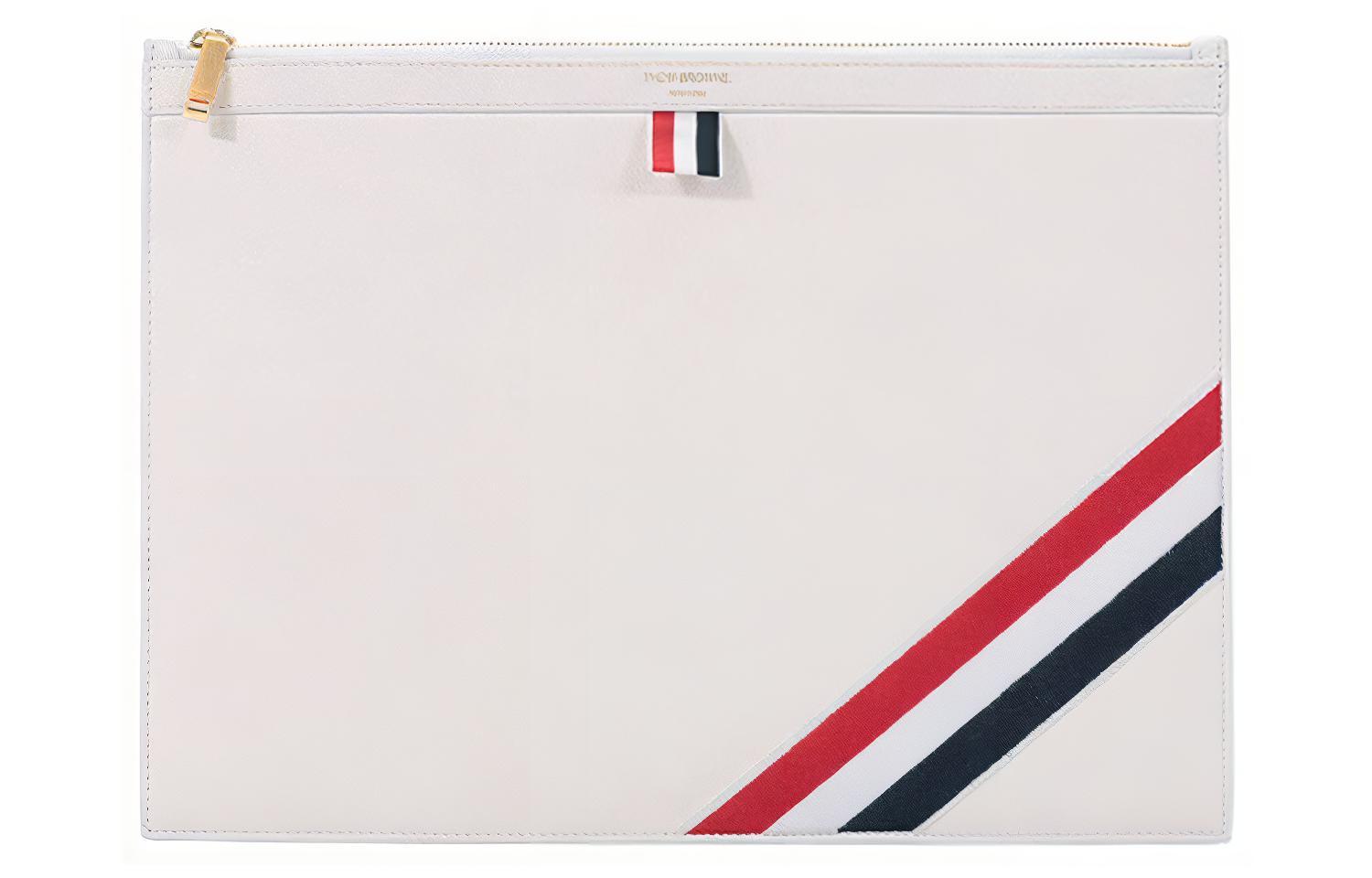 Клатчи THOM BROWNE
Клатчи THOM BROWNE