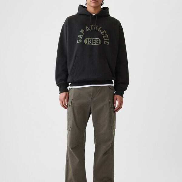Толстовка с капюшоном и логотипом Gap, черный
Толстовка с капюшоном и логотипом Gap, черный