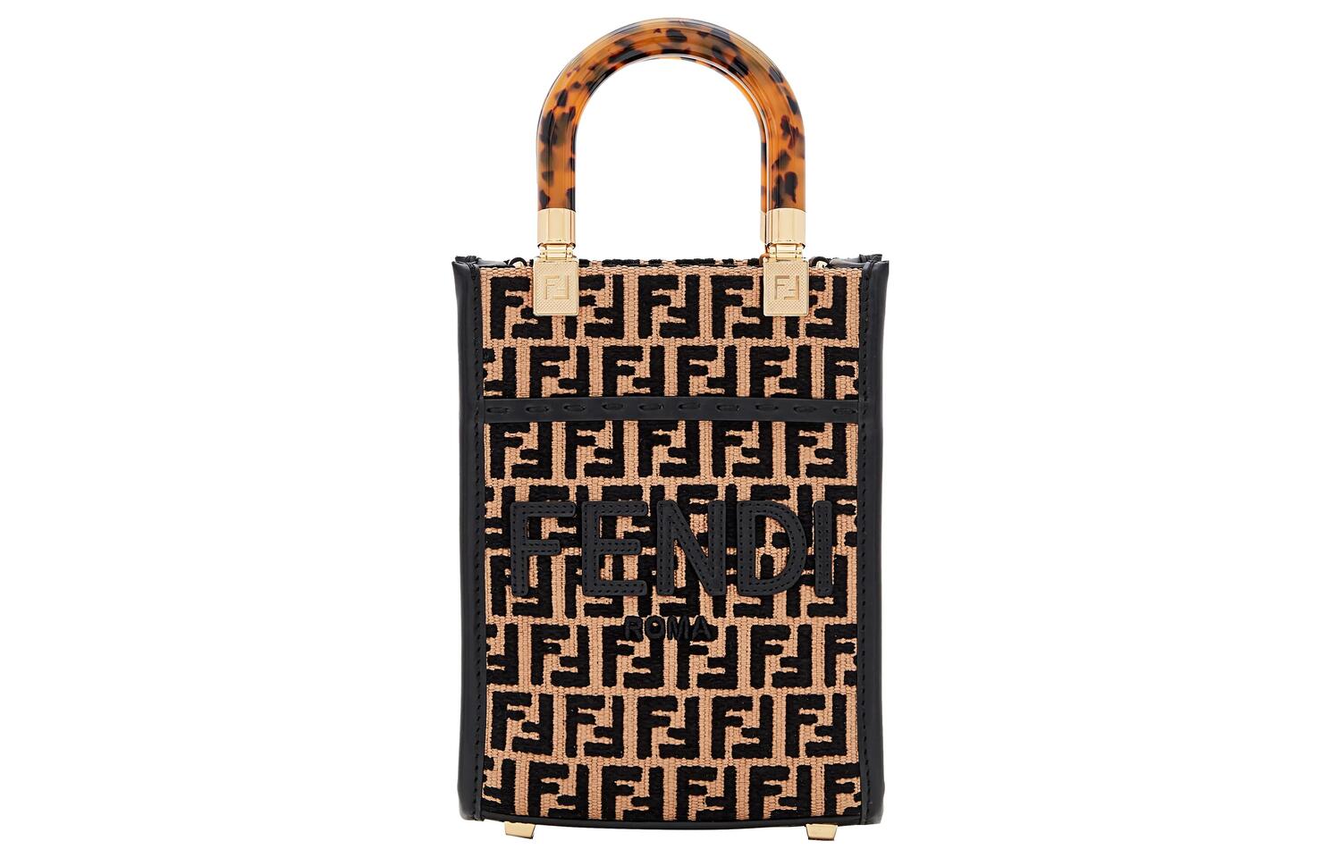 Солнечная хлопковая с нейлоном сумка-шоппер через плечо кроссбоди мини женская черно-бежевая FENDI
Солнечная хлопковая с нейлоном сумка-шоппер через плечо кроссбоди мини женская черно-бежевая FENDI