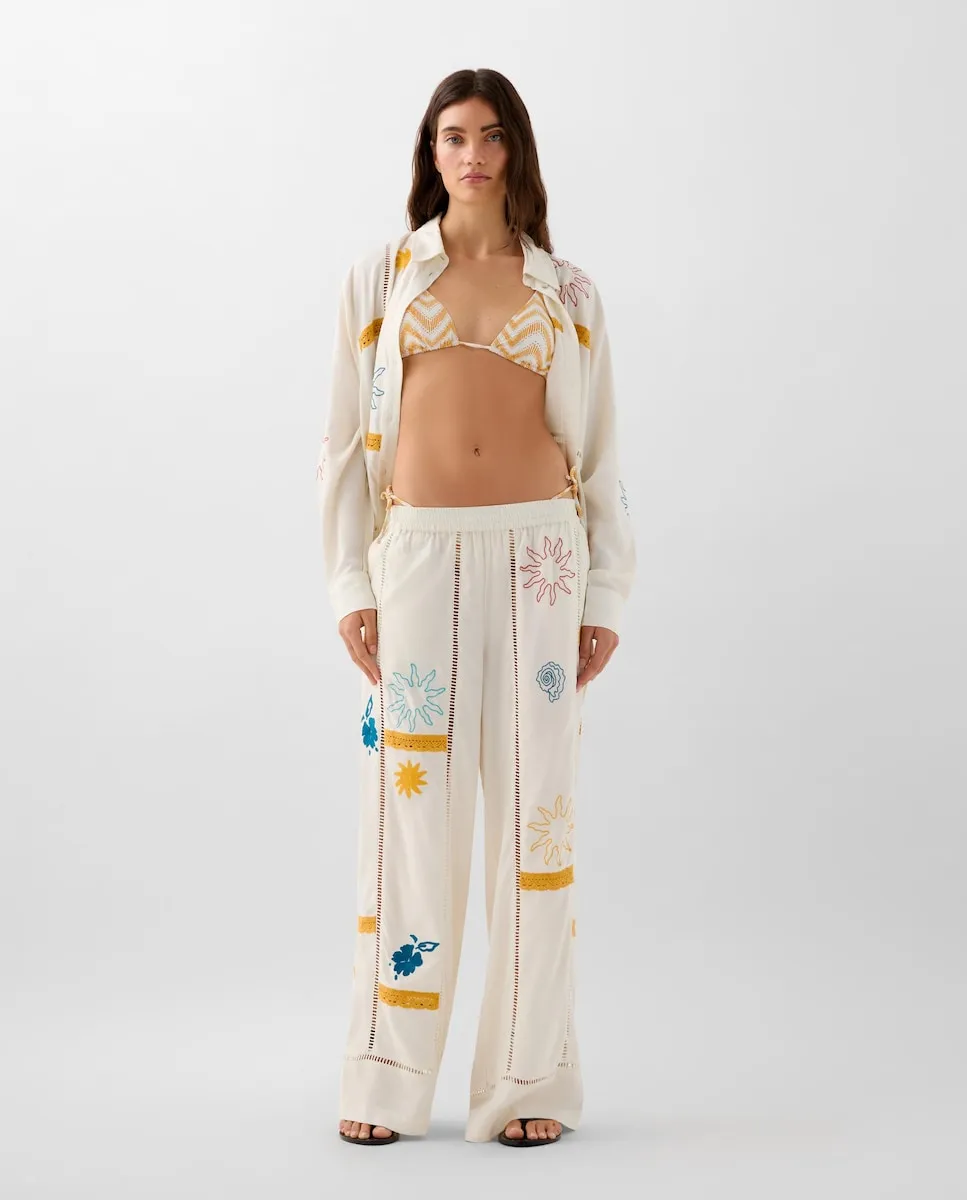 Женские широкие брюки с вышивкой и эластичной талией Scalpers, белый
Женские широкие брюки с вышивкой и эластичной талией Scalpers, белый