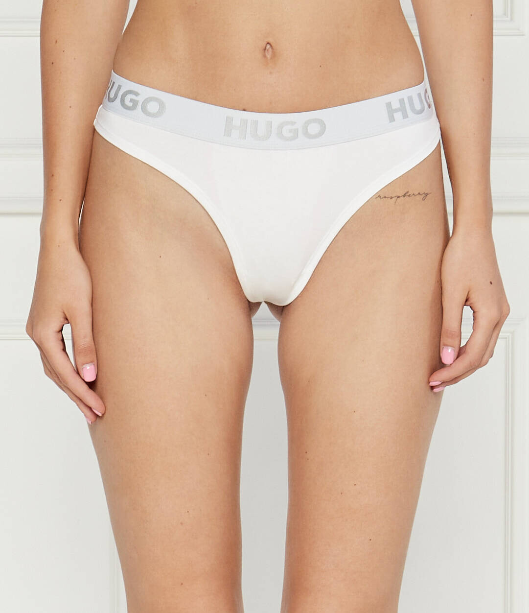 Стринги Hugo Bodywear, белый
Стринги Hugo Bodywear, белый