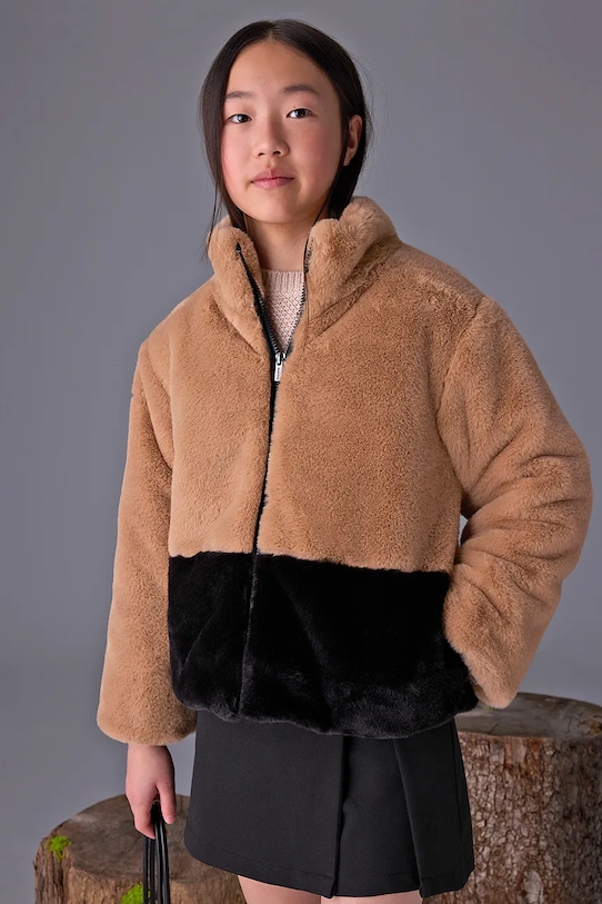 Детская куртка Mayoral, коричневый
Детская куртка Mayoral, коричневый