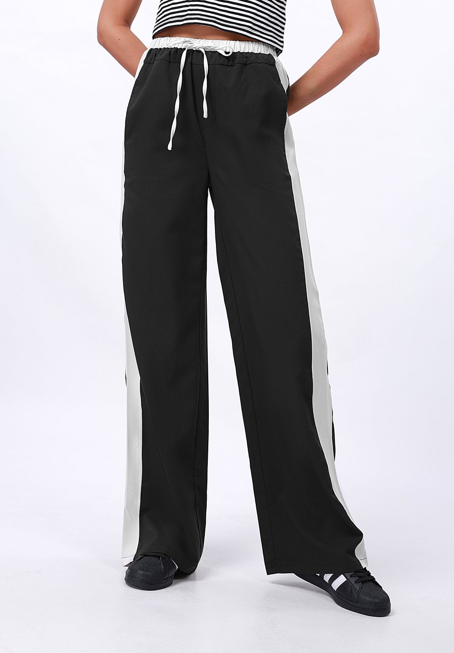 Брюки Even&Odd Tall Trousers, Black
Брюки Even&Odd Tall Trousers, Black